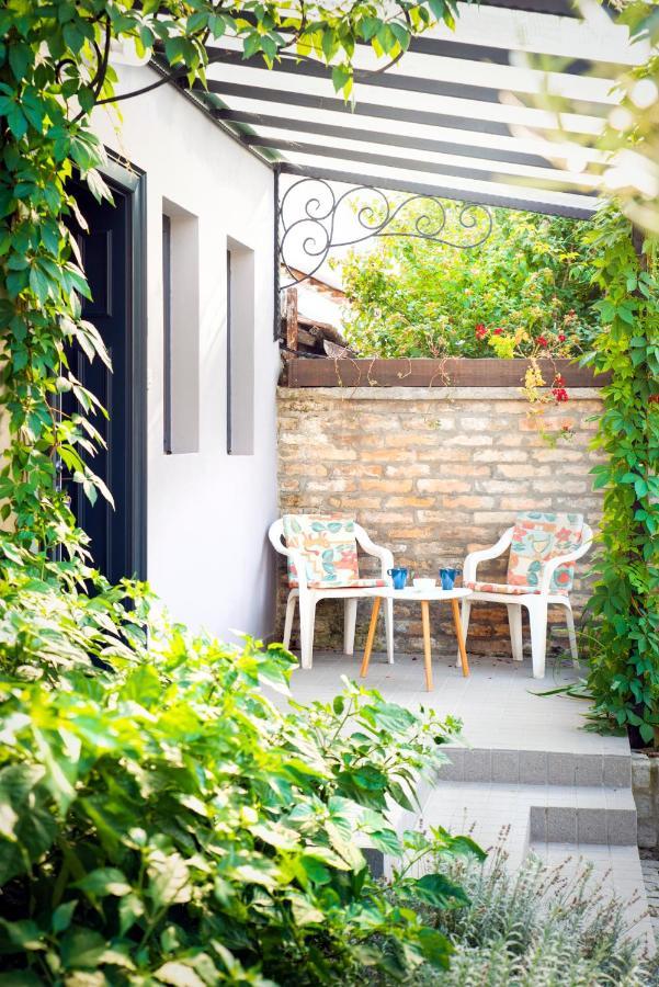 Apartmani Sterija Novi Sad Exteriér fotografie