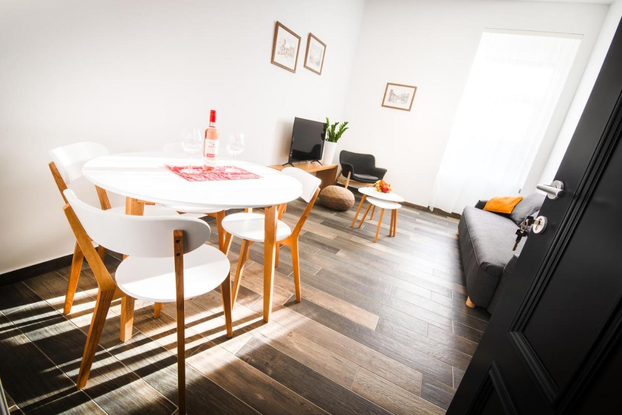 Apartmani Sterija Novi Sad Exteriér fotografie
